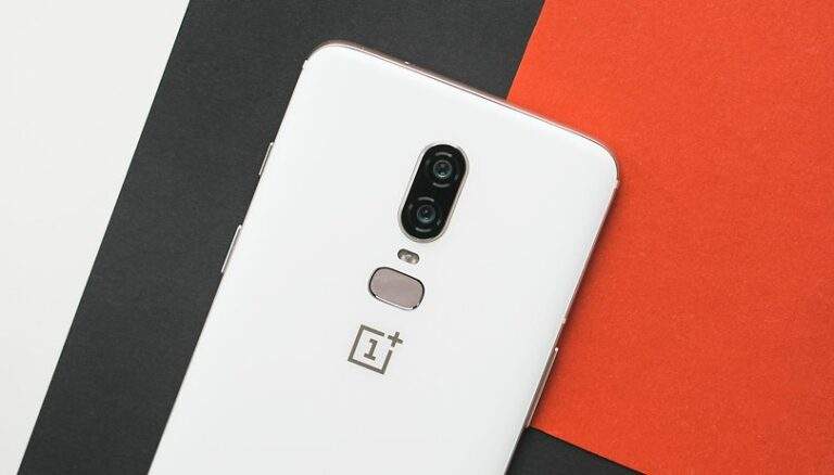 OnePlus 6 software update wrecks battery life