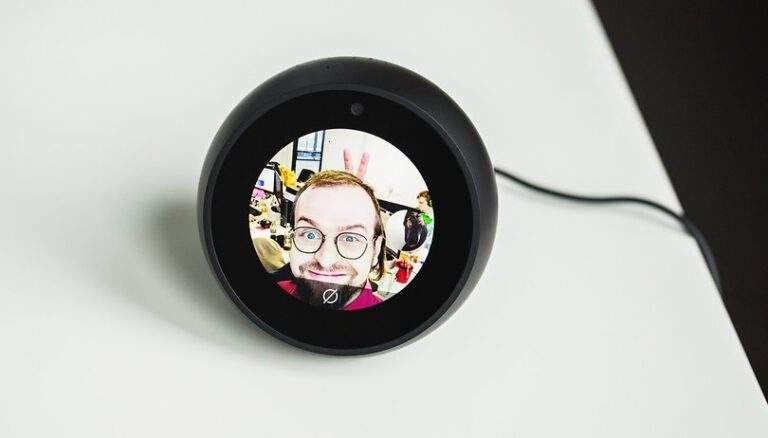 The Echo Spot’s video calling features are seriously good