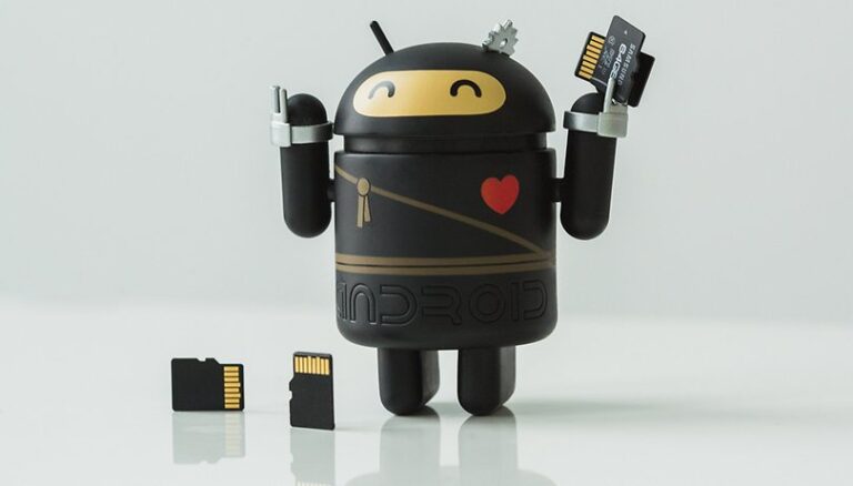 How to pick the best microSD card for your Android phone